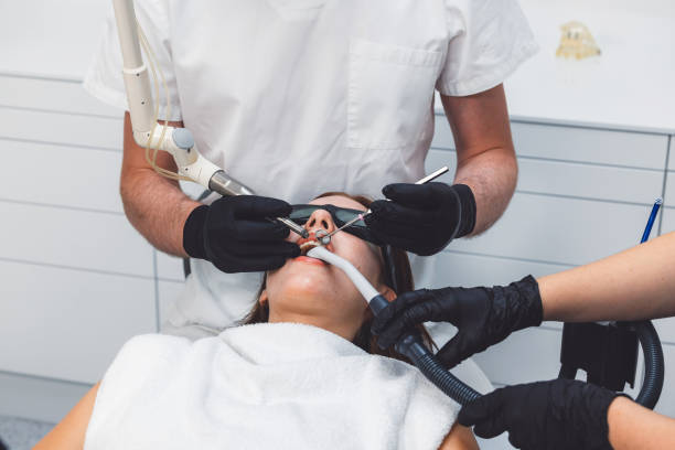 Best Broken or Cracked Tooth Emergency Dentist in San Diego, CA